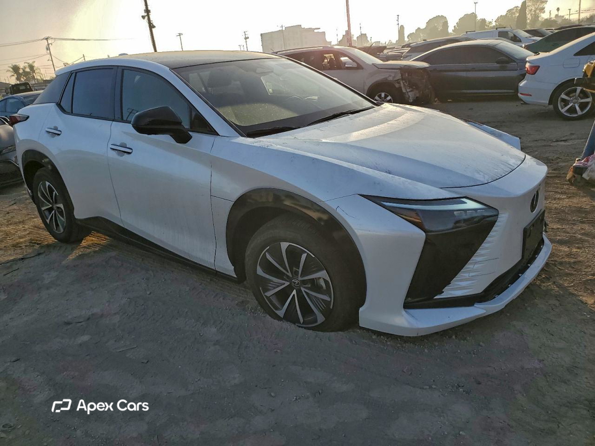 Lexus RZ 2025