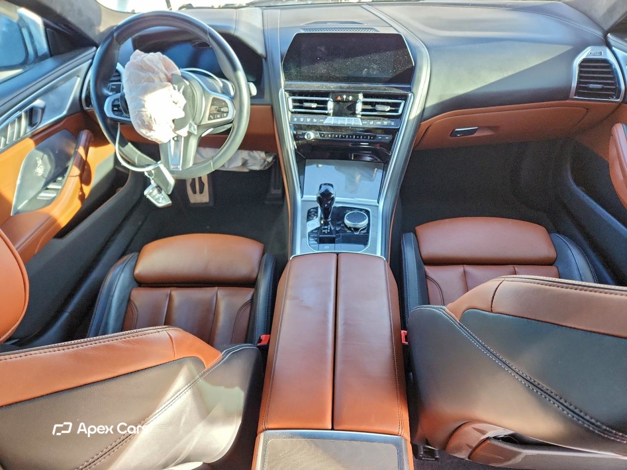 BMW Series 8 2022