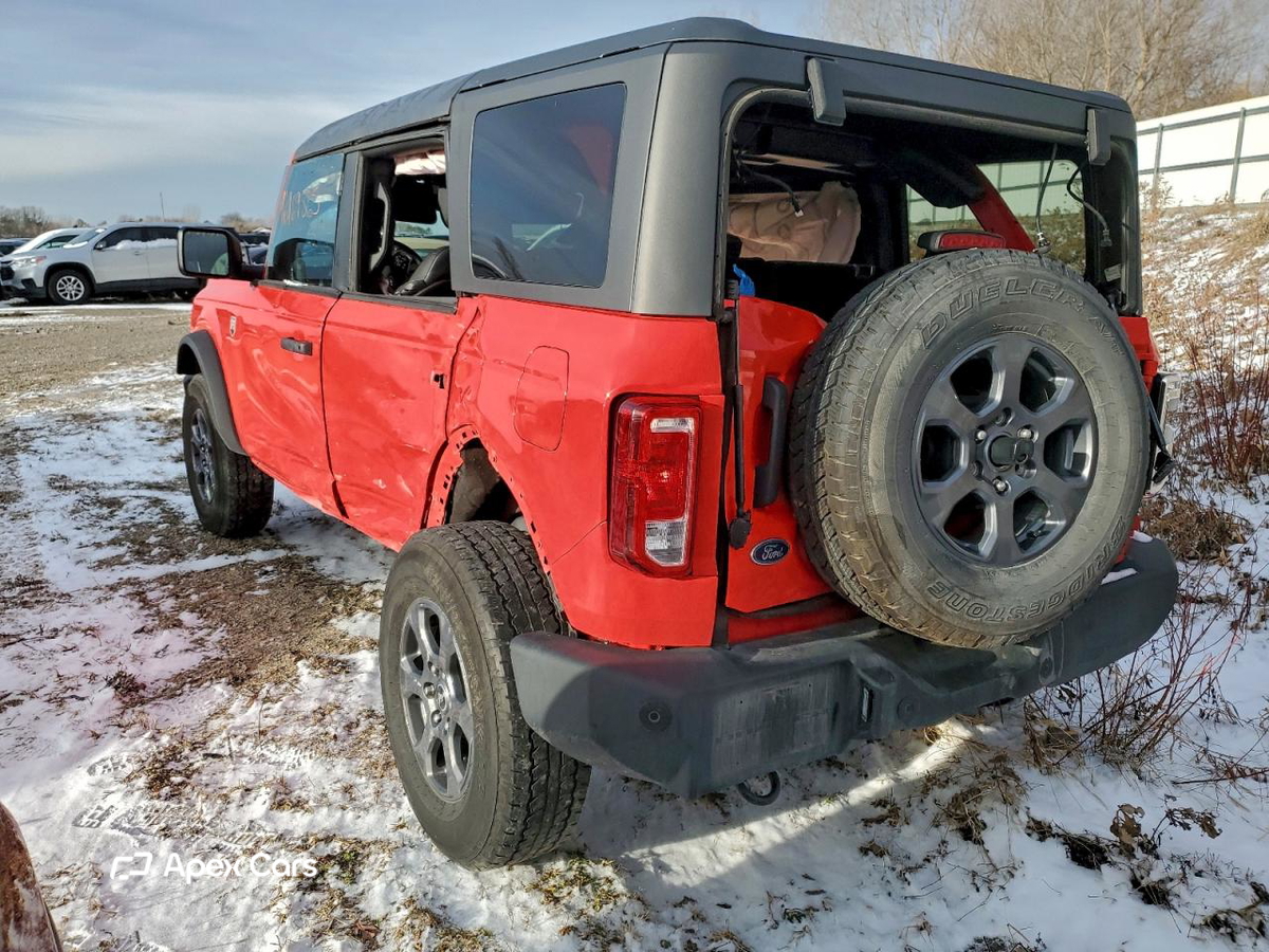 Ford Bronco 2024