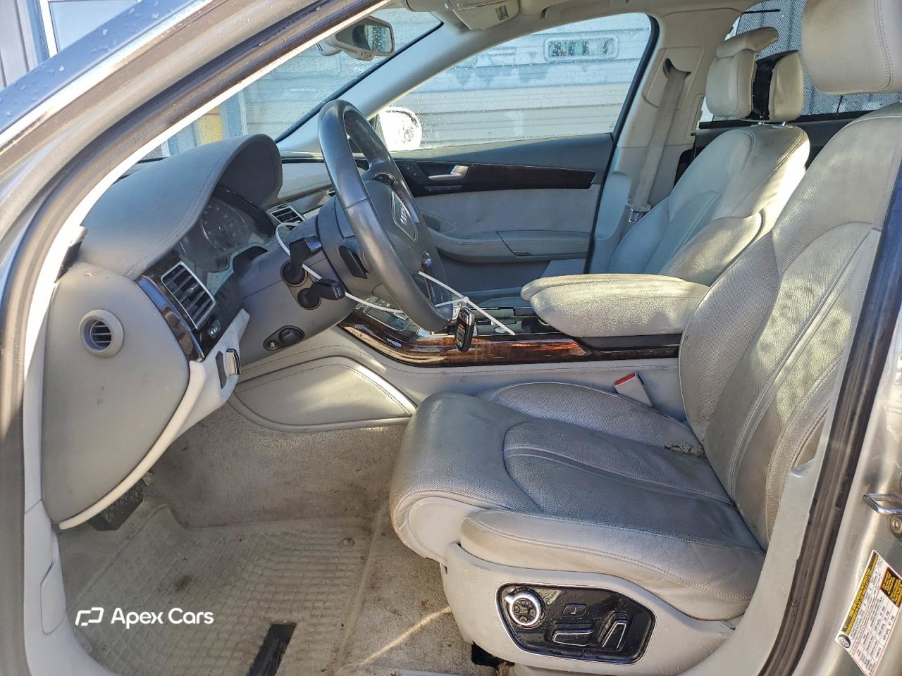 Audi A8 2012