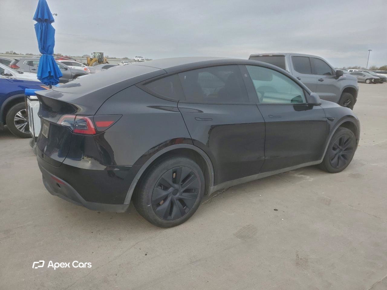 Tesla Model Y 2024