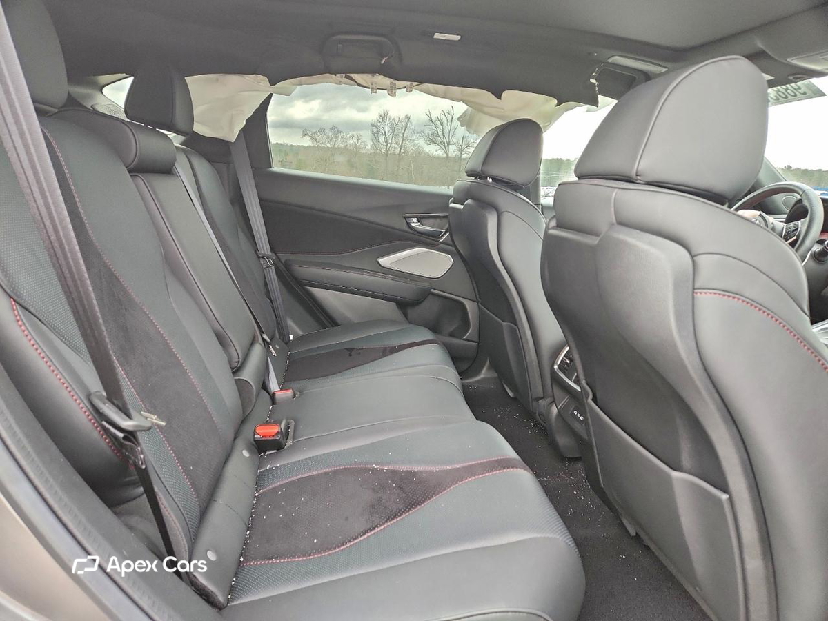 Acura RDX 2023