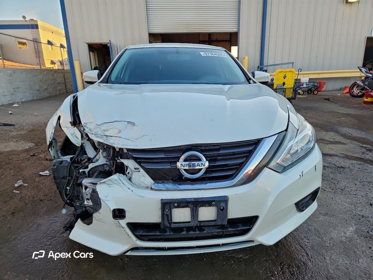 Nissan Altima 2016