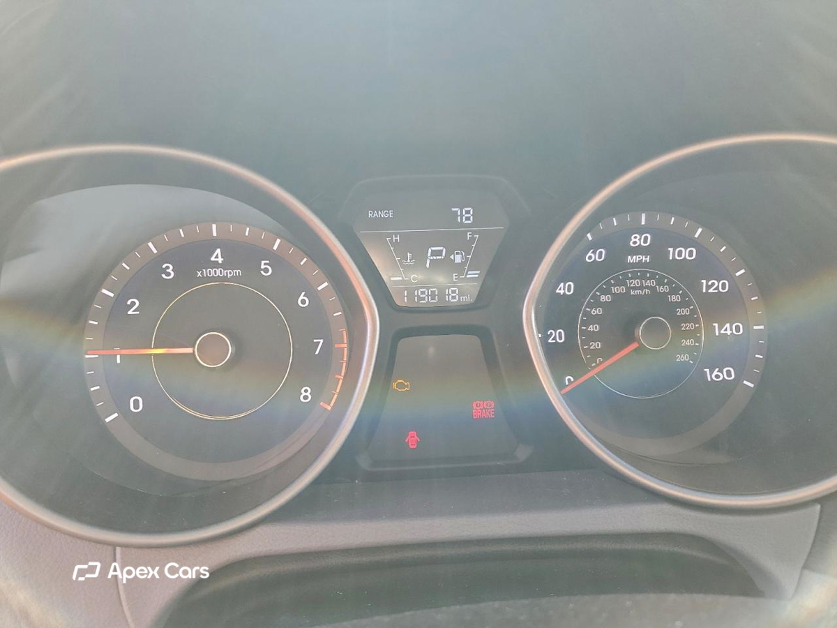 Hyundai Elantra 2016
