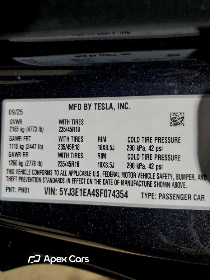 Tesla Model 3 2025