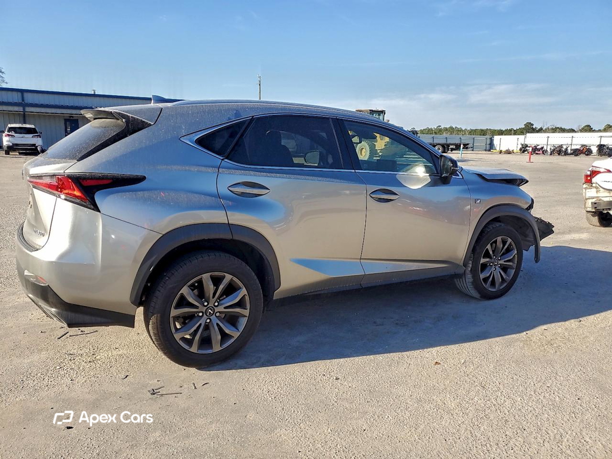 Lexus NX 2021