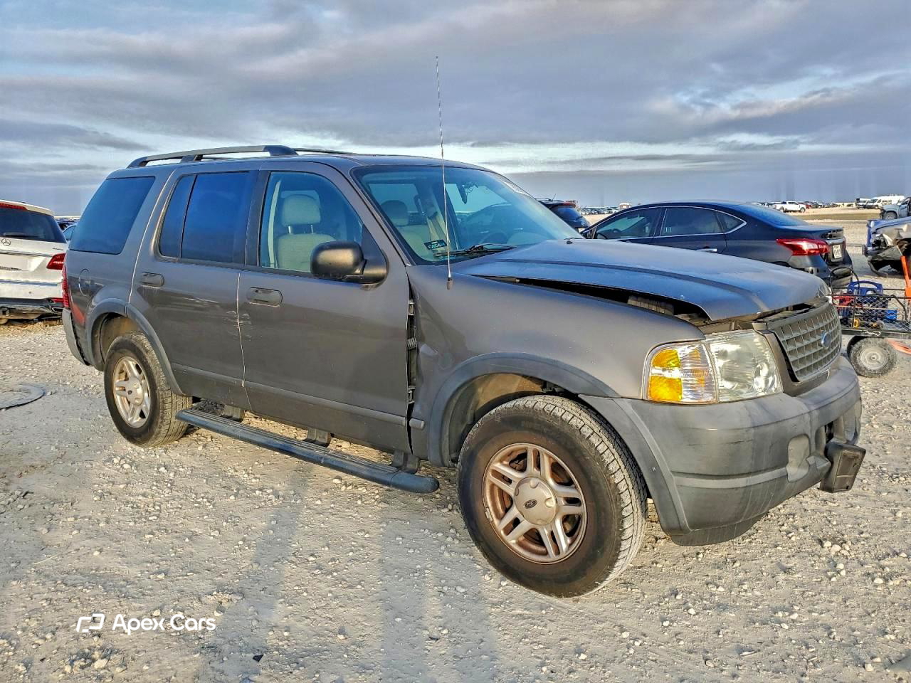 Ford Explorer 2003