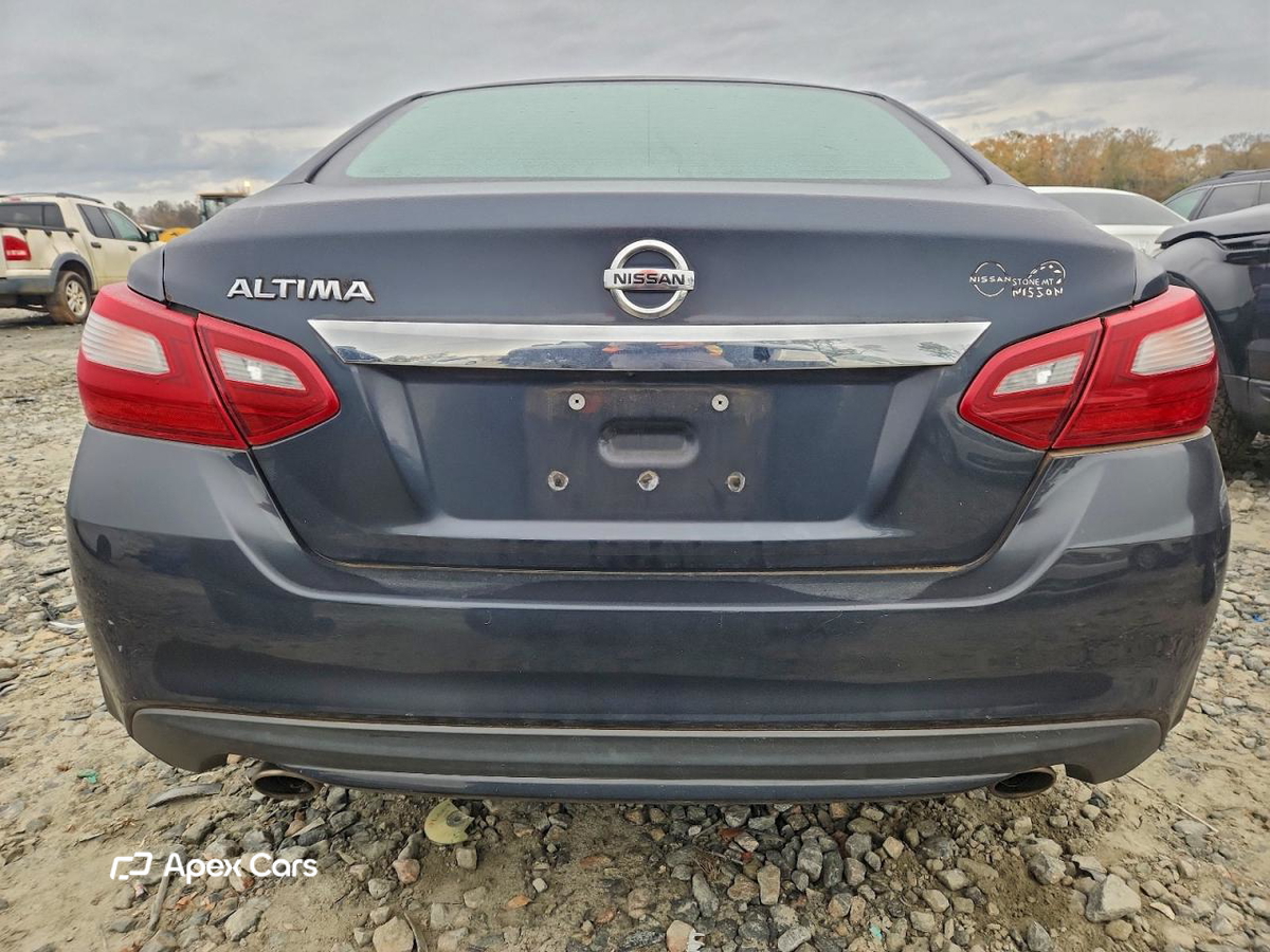 Nissan Altima 2018