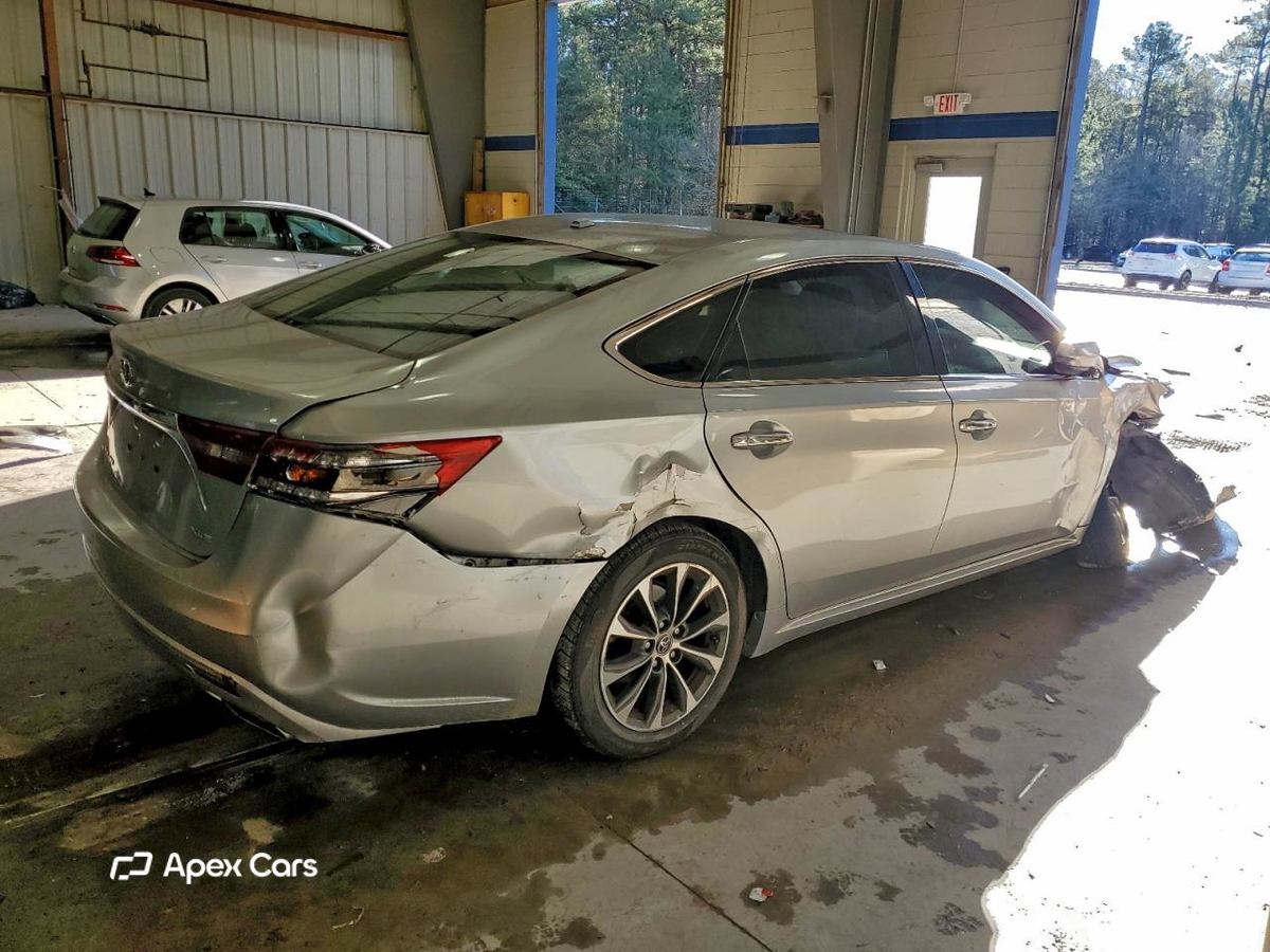 Toyota Avalon 2016
