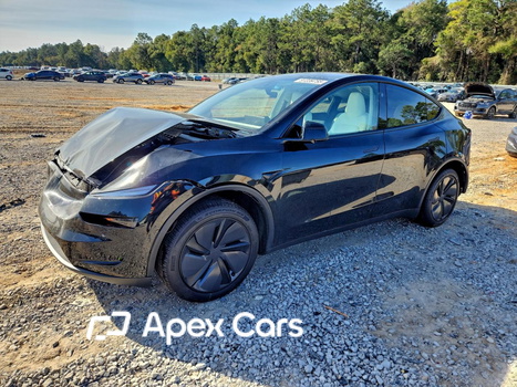 Tesla Model Y 2026 - Image 1 of 13