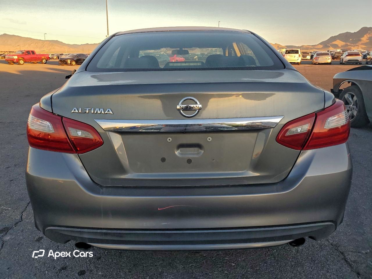 Nissan Altima 2018