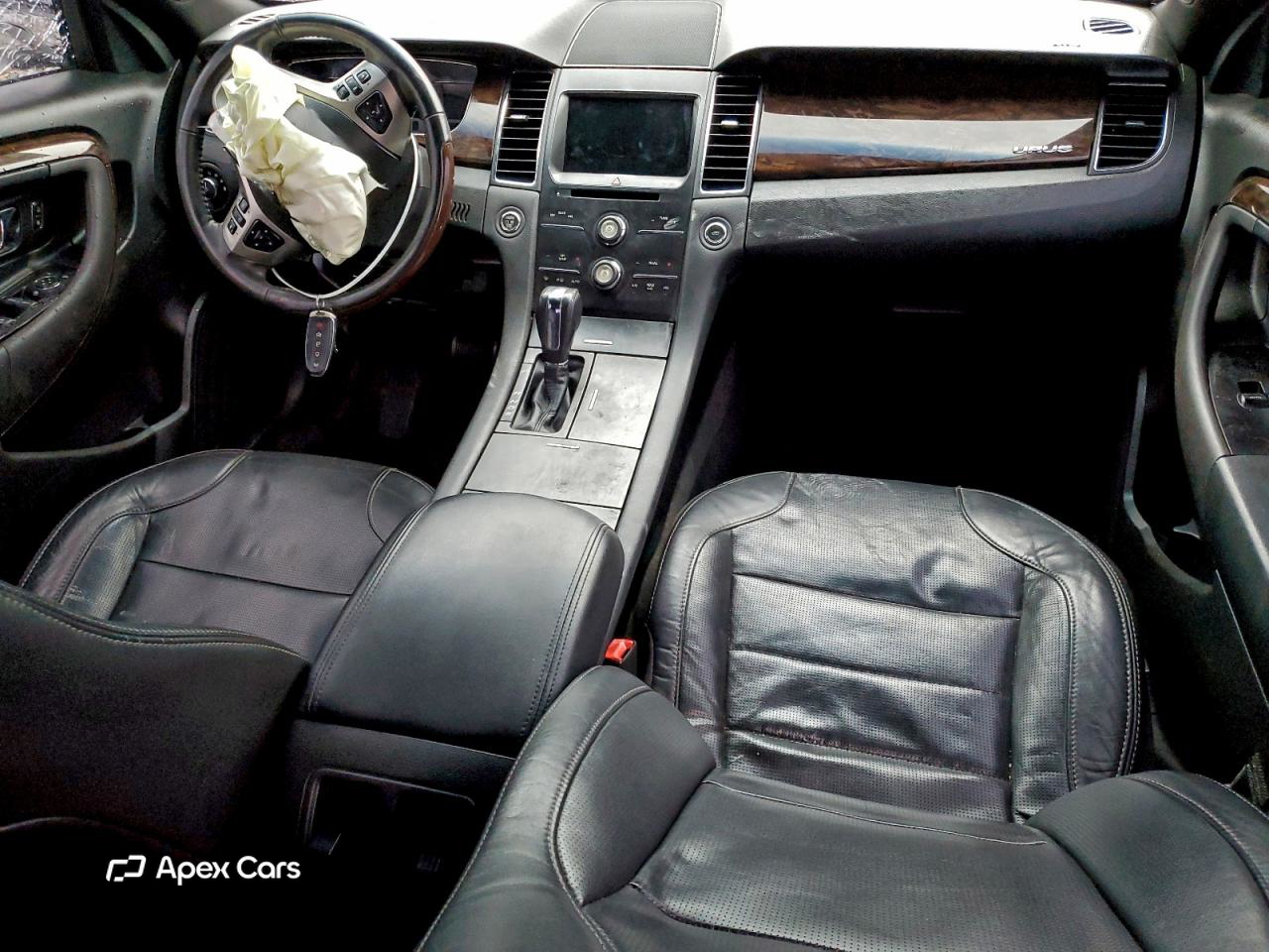 Ford Taurus 2016