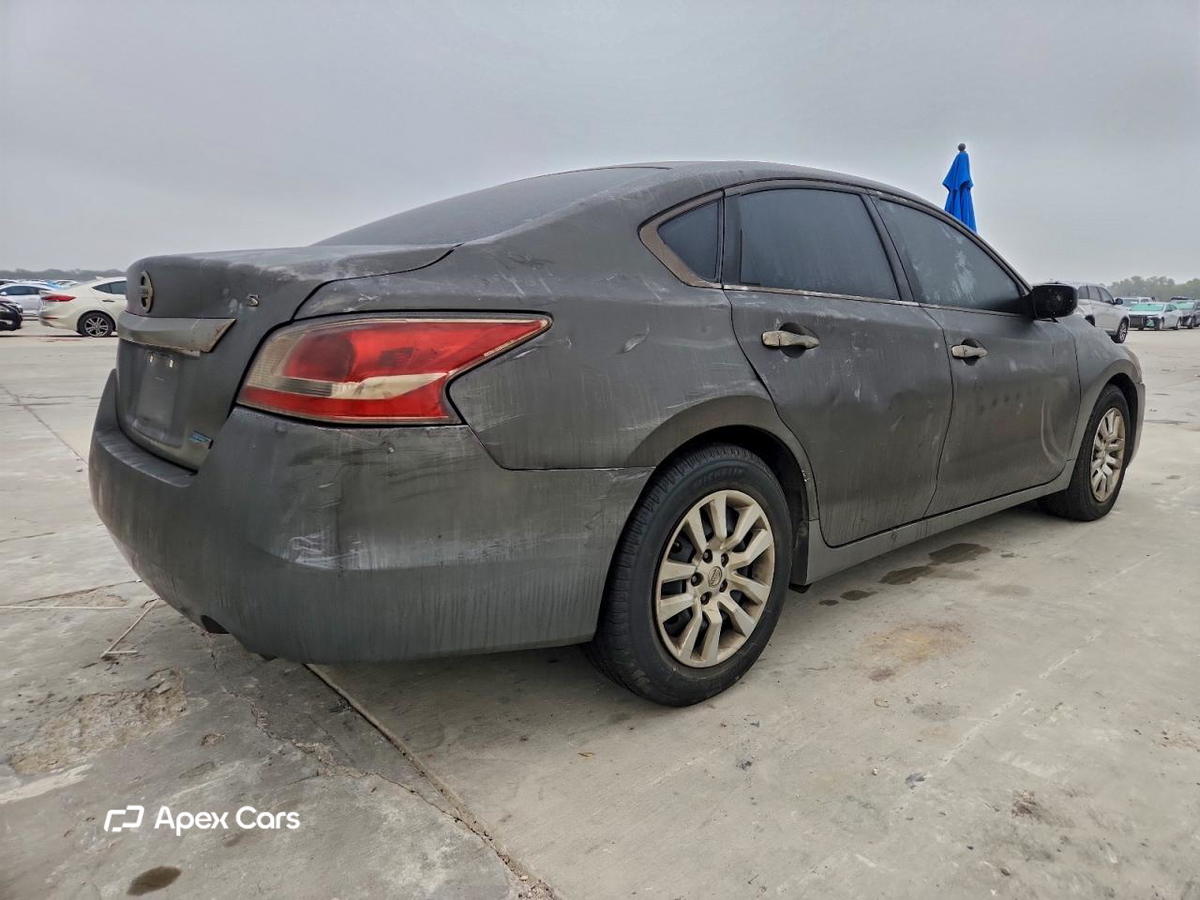 Nissan Altima 2014