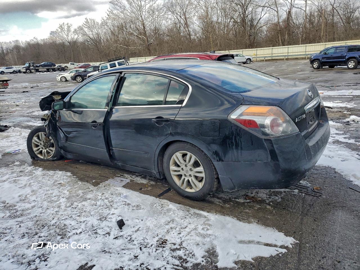 Nissan Altima 2010
