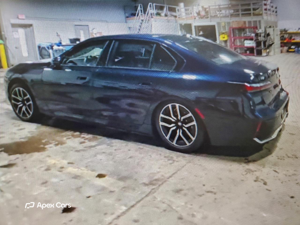 BMW i7 2023