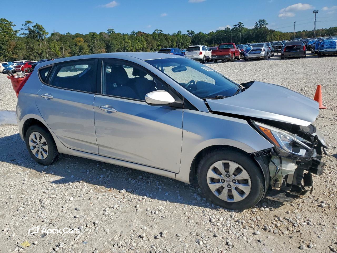 Hyundai Accent 2015