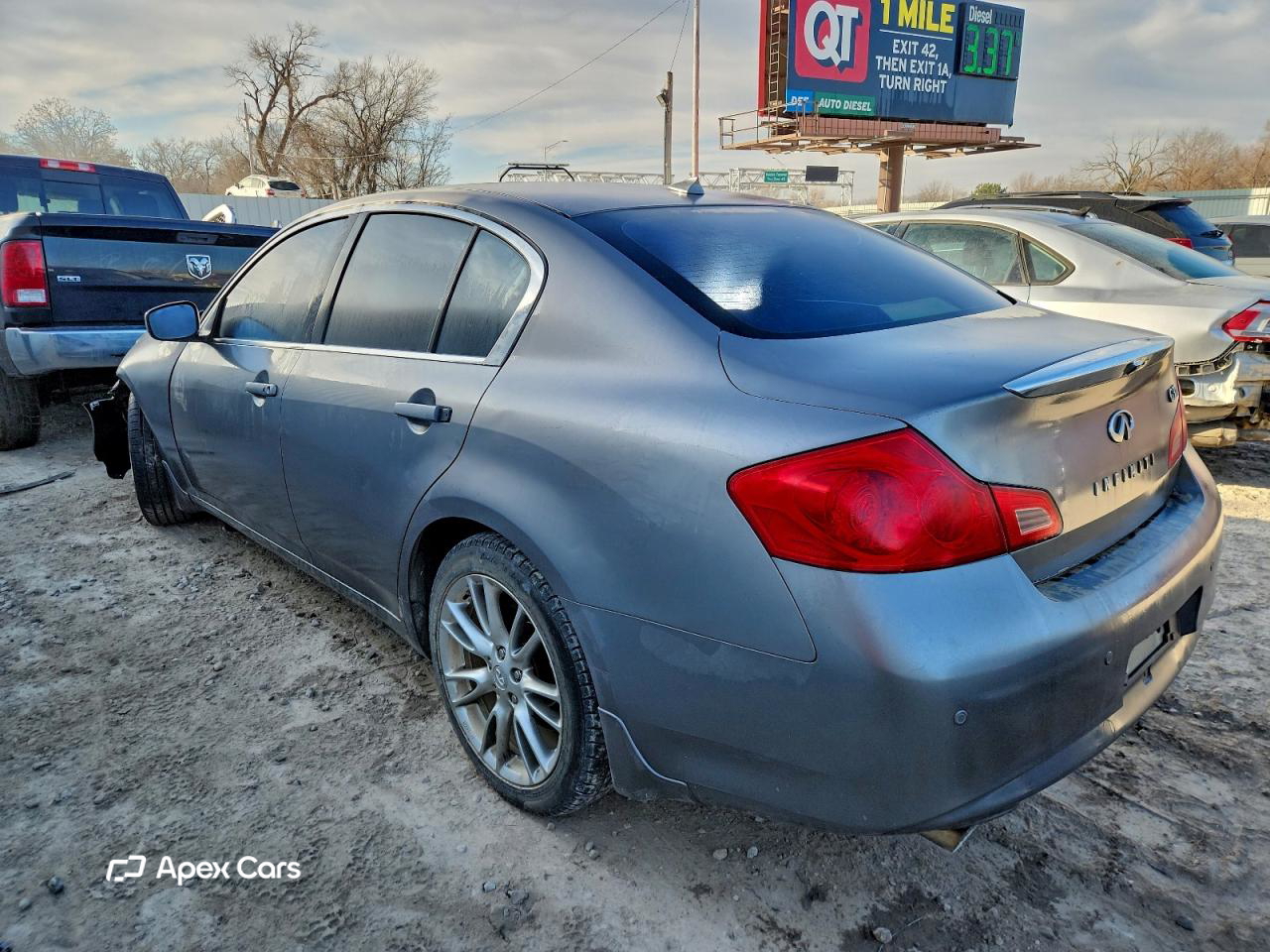 Infiniti G 2013