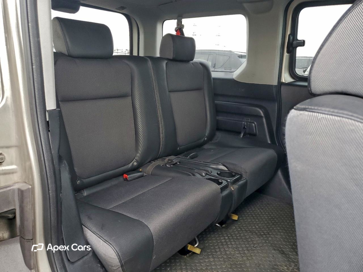 Honda Element 2004