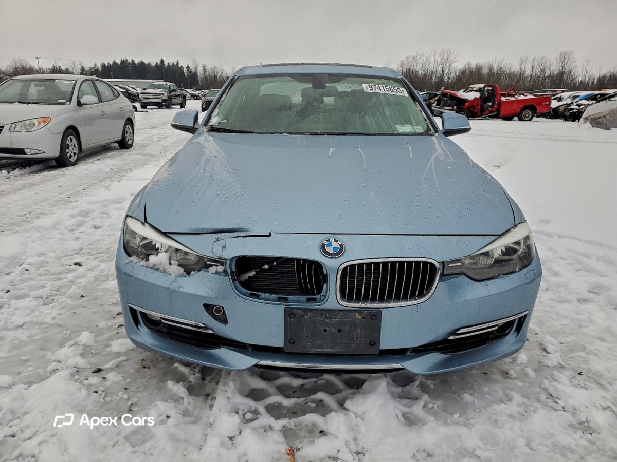BMW Series 3 2013