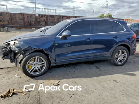 Porsche Cayenne 2011 - Image 1 of 13