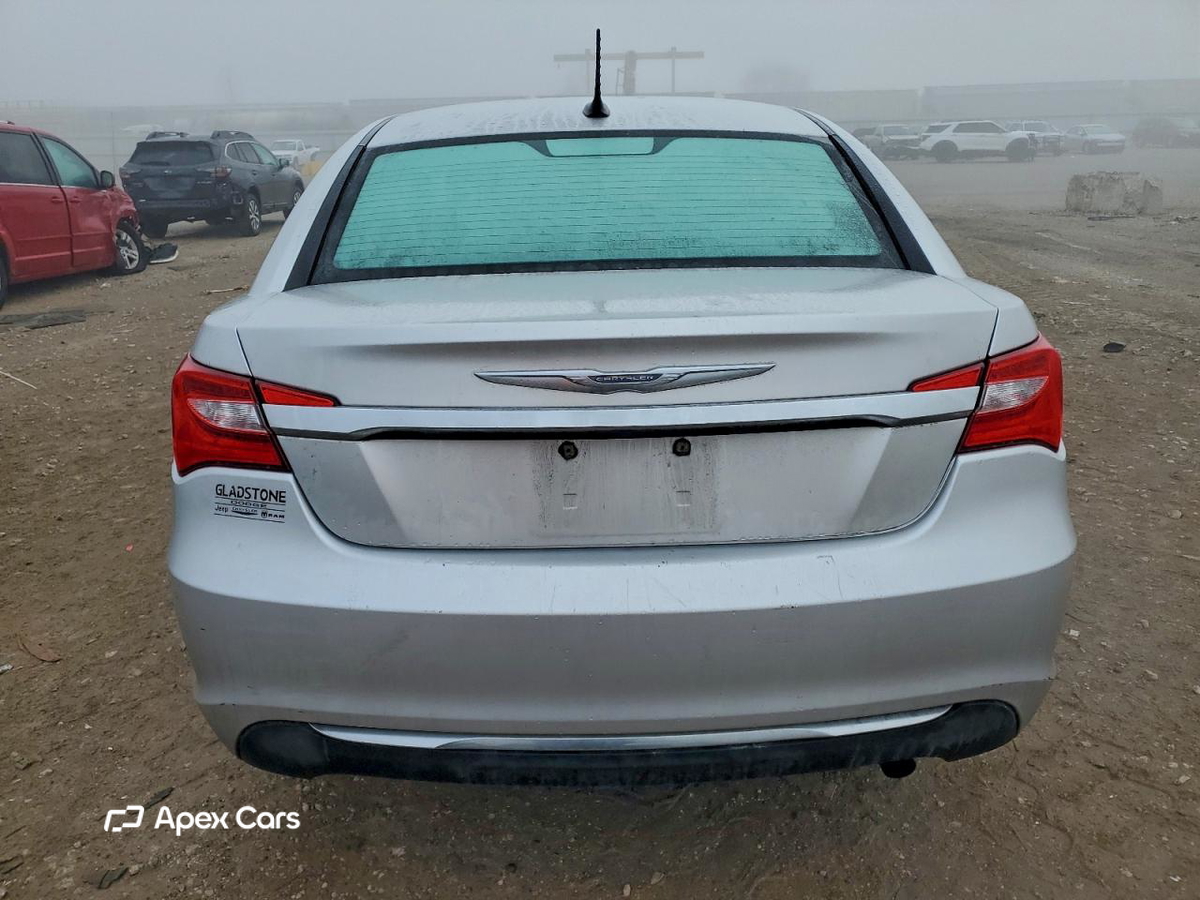 Chrysler 200 2012