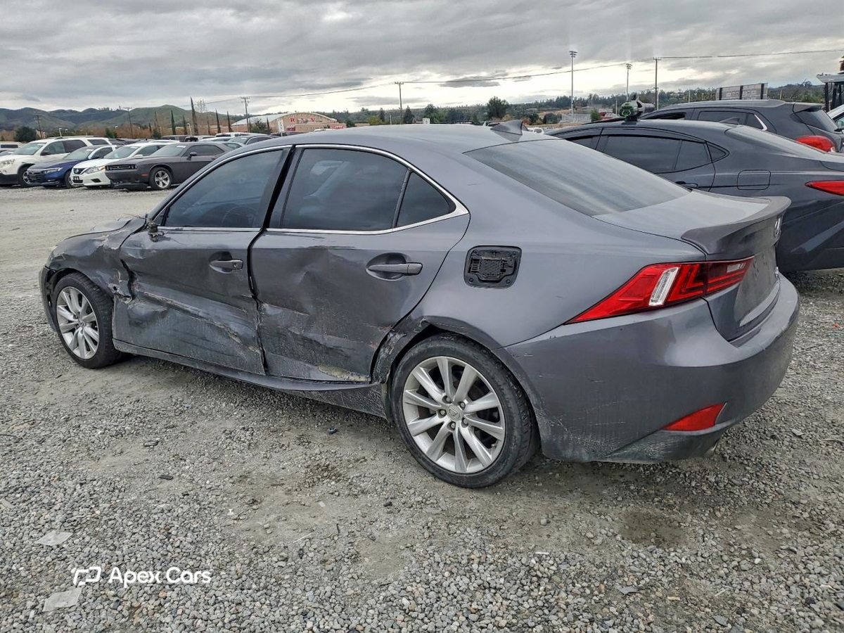 Lexus IS 2015
