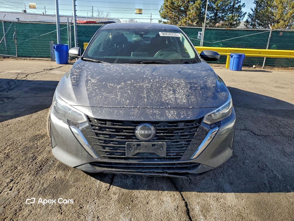 Nissan Sentra 2024