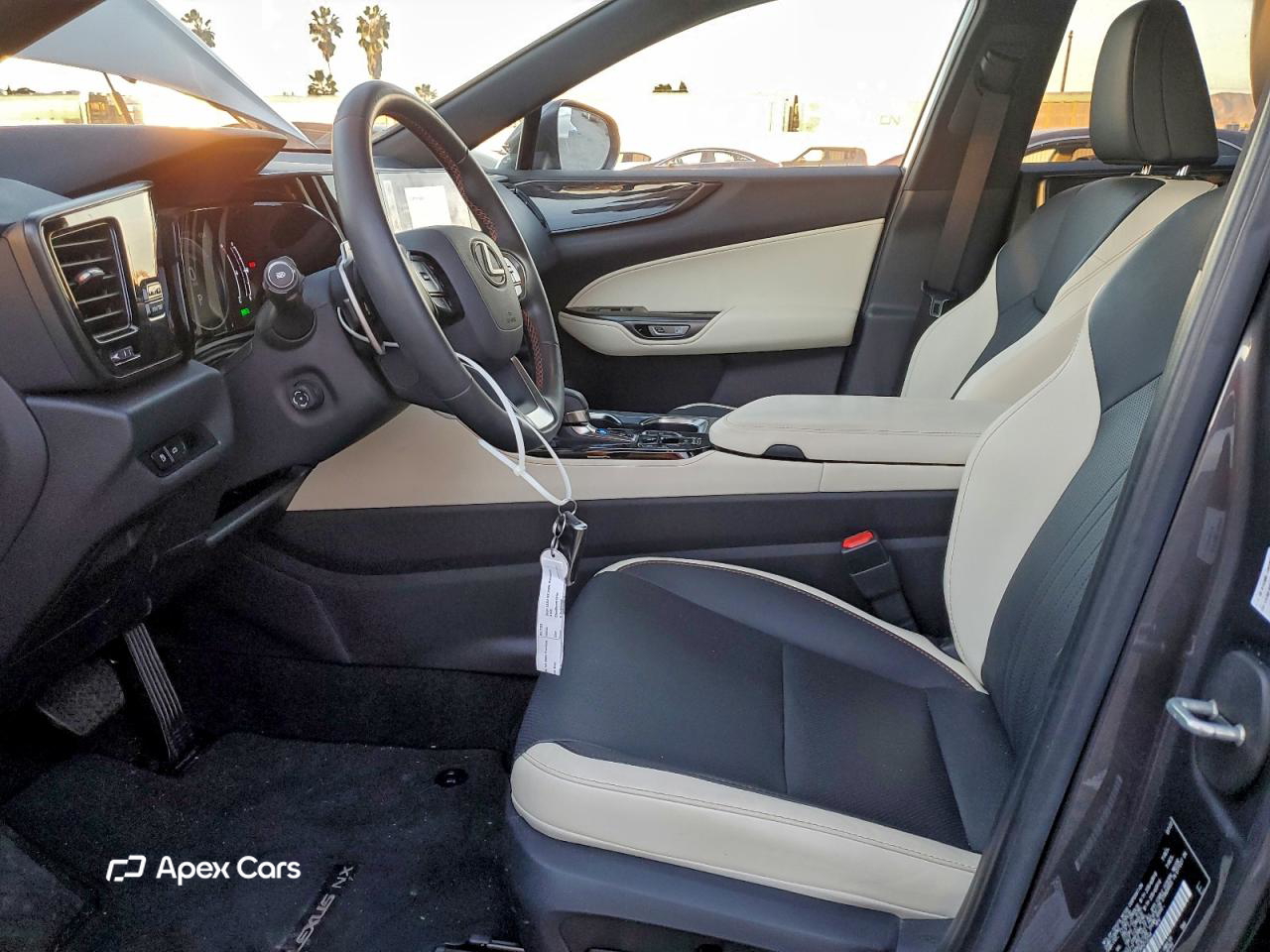 Lexus NX 2024