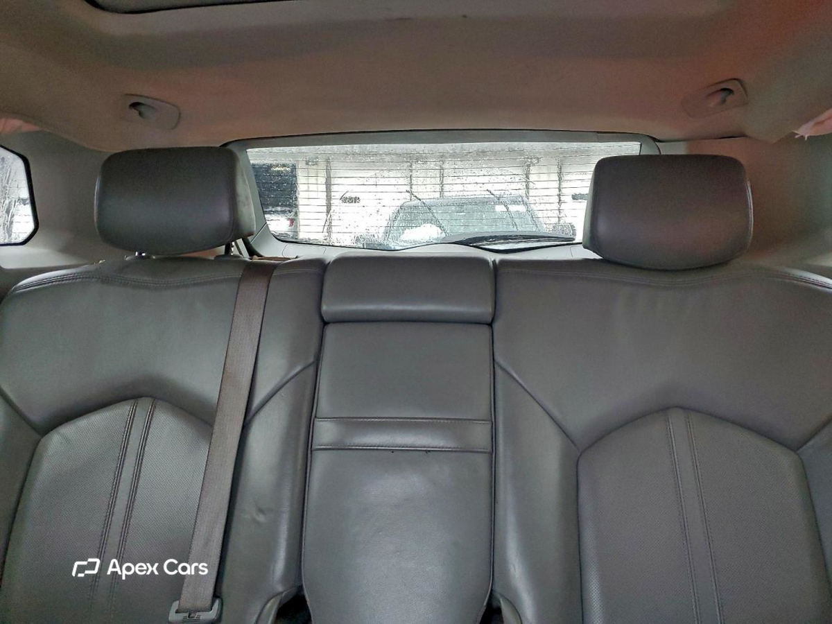 Cadillac SRX 2011