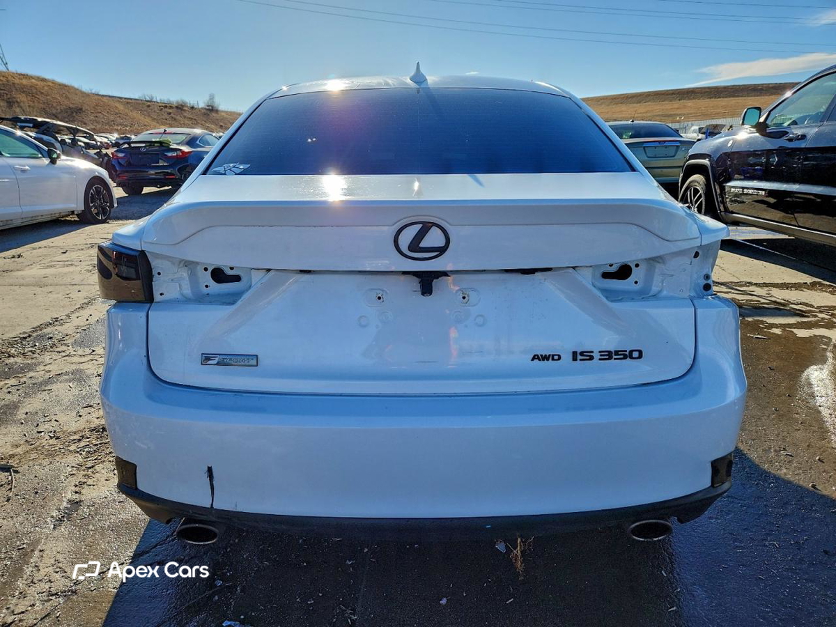 Lexus IS 2015