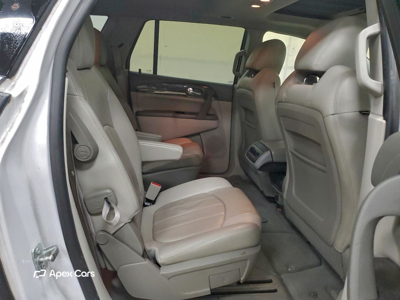 Buick Enclave 2016