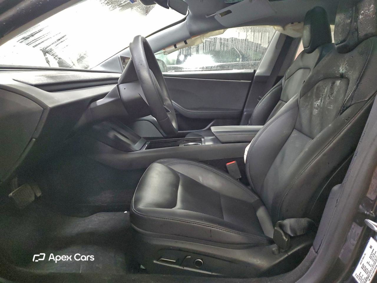 Tesla Model 3 2025