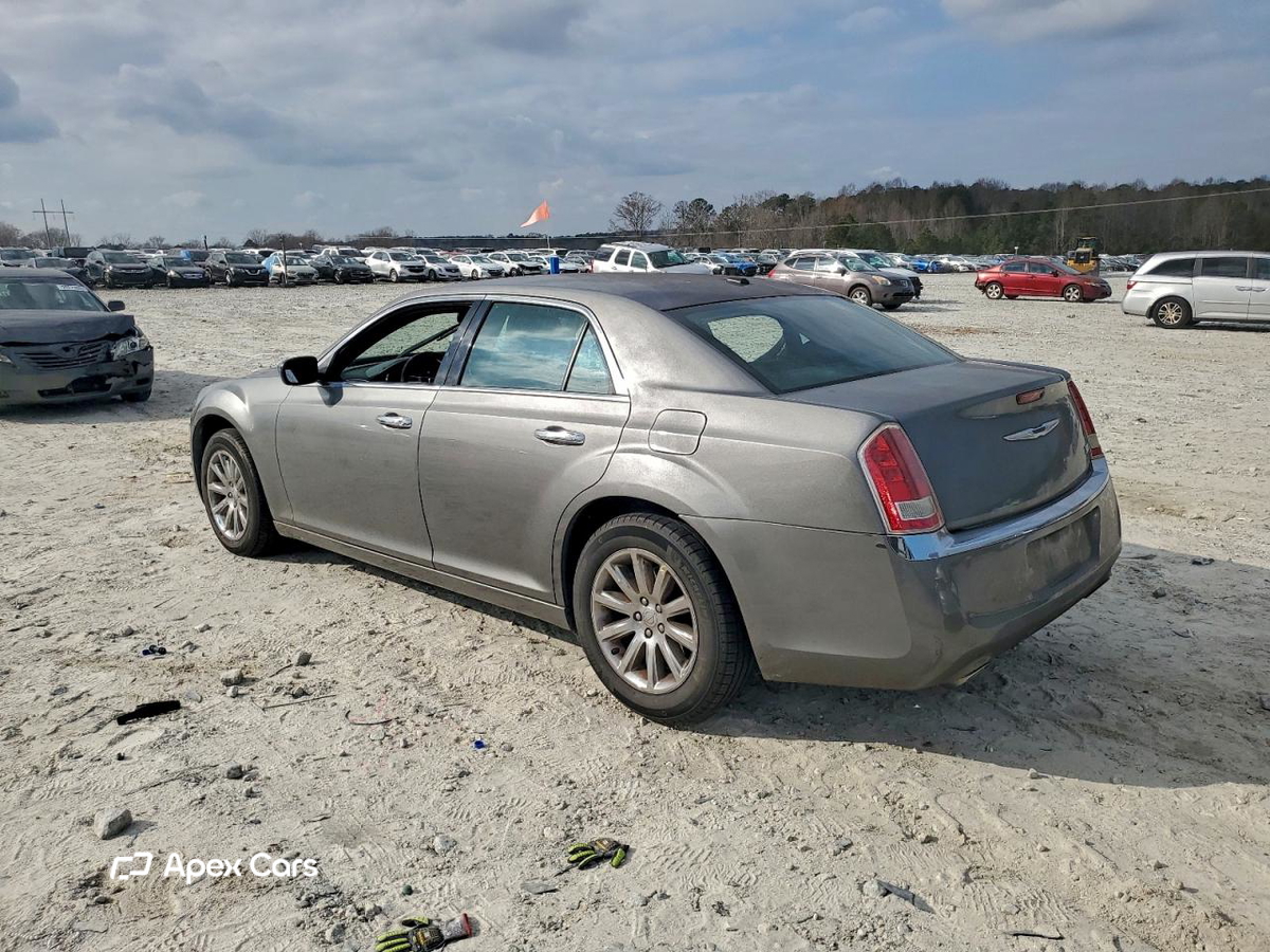 Chrysler 300 2011