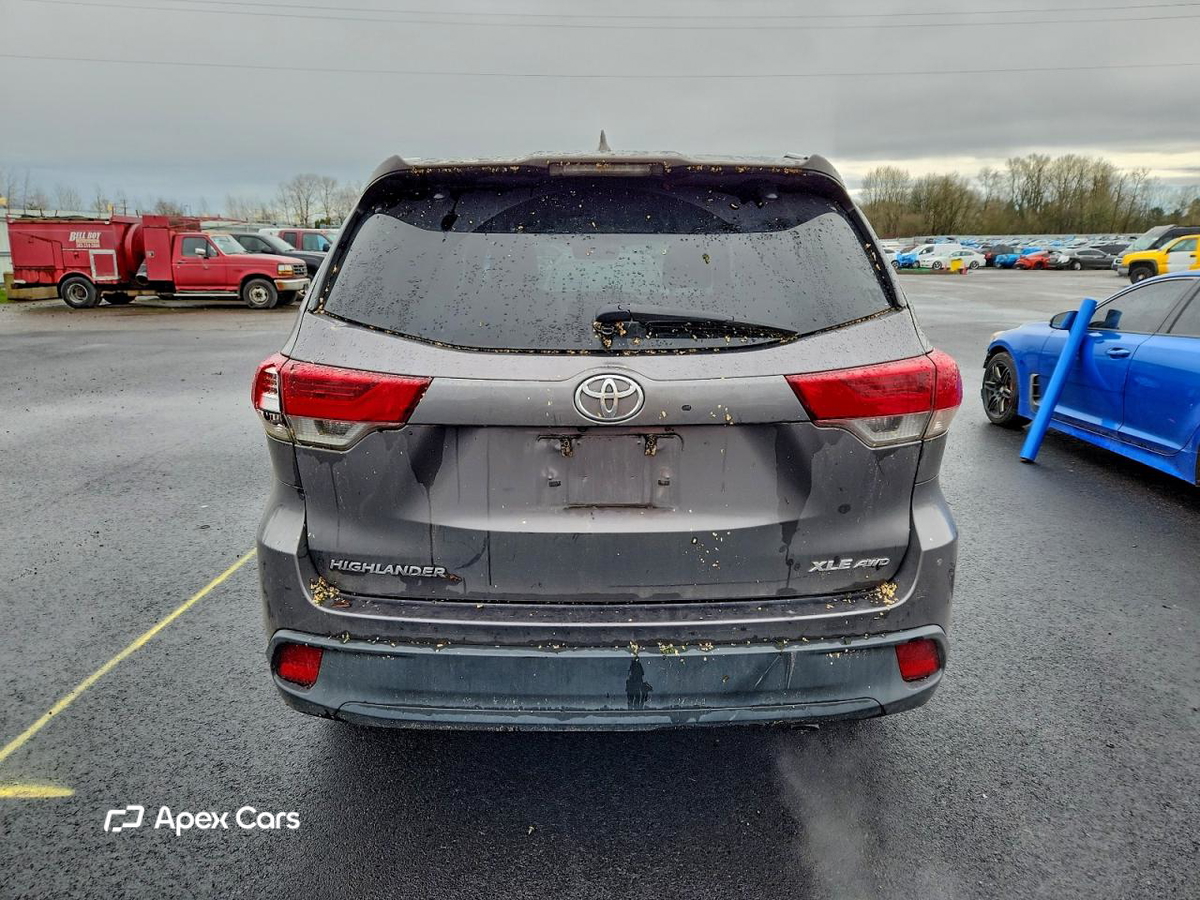 Toyota Highlander 2017