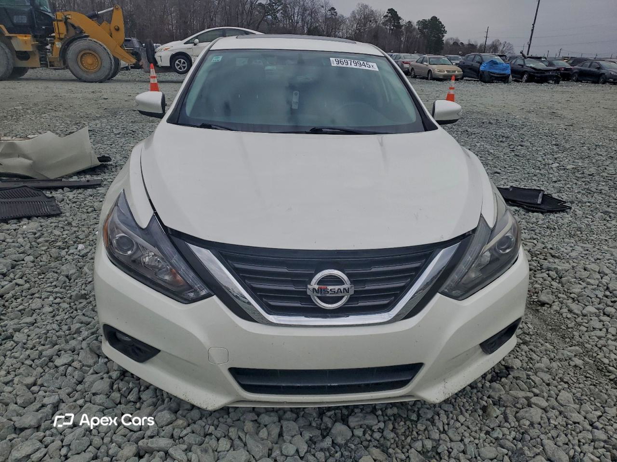 Nissan Altima 2016