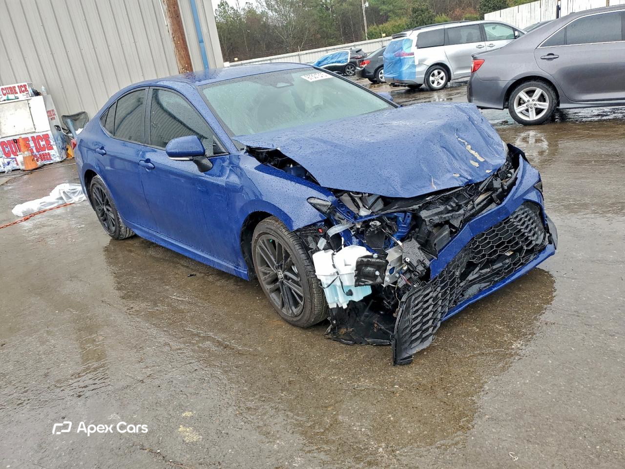 Toyota Camry 2025
