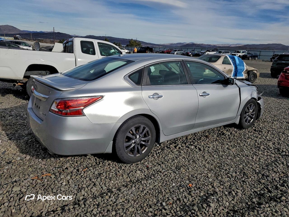 Nissan Altima 2015