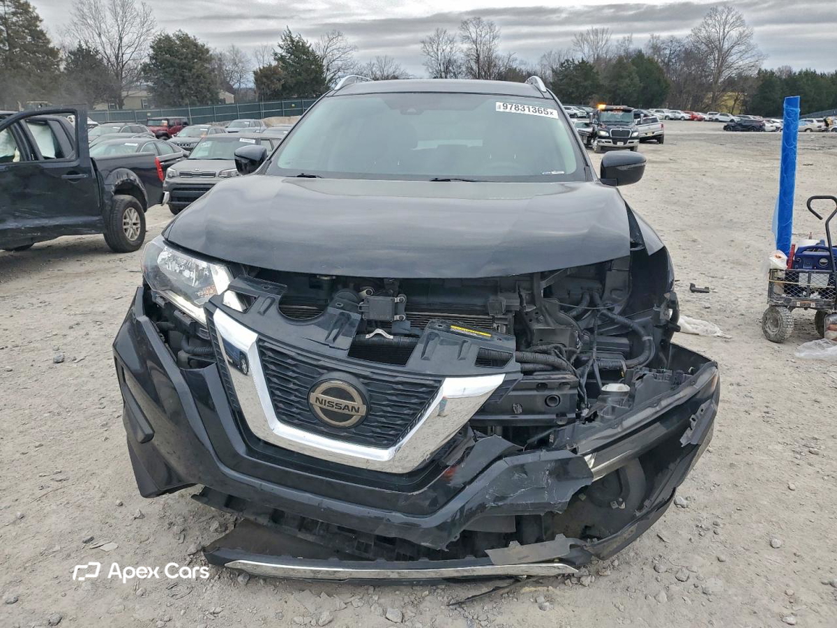 Nissan Rogue 2020
