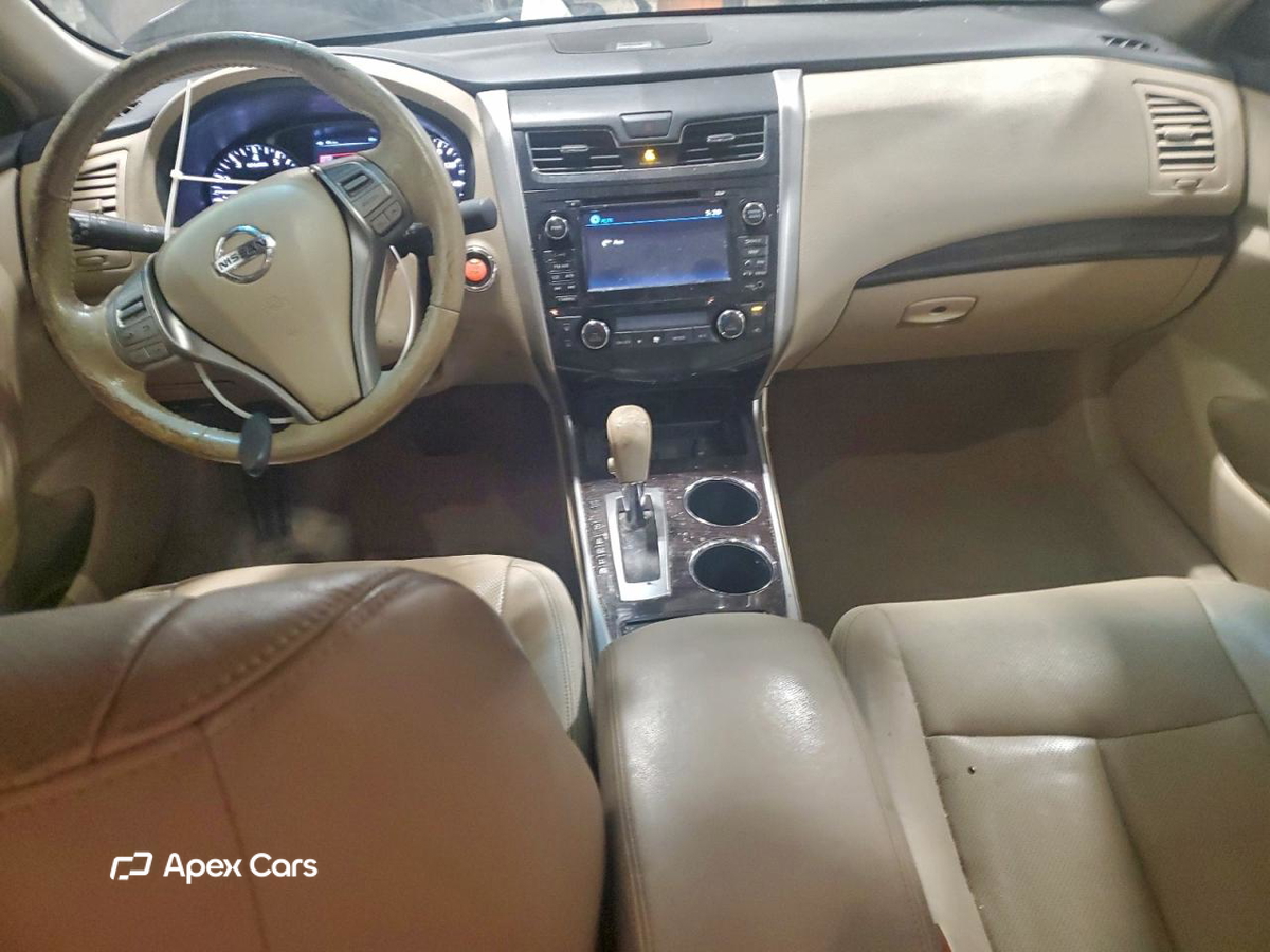 Nissan Altima 2013