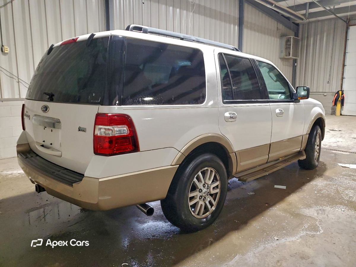 Ford Expedition 2012