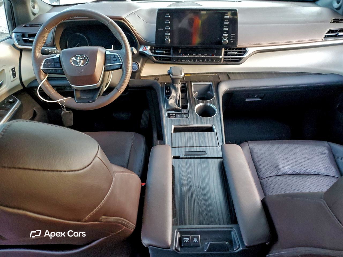 Toyota Sienna 2023
