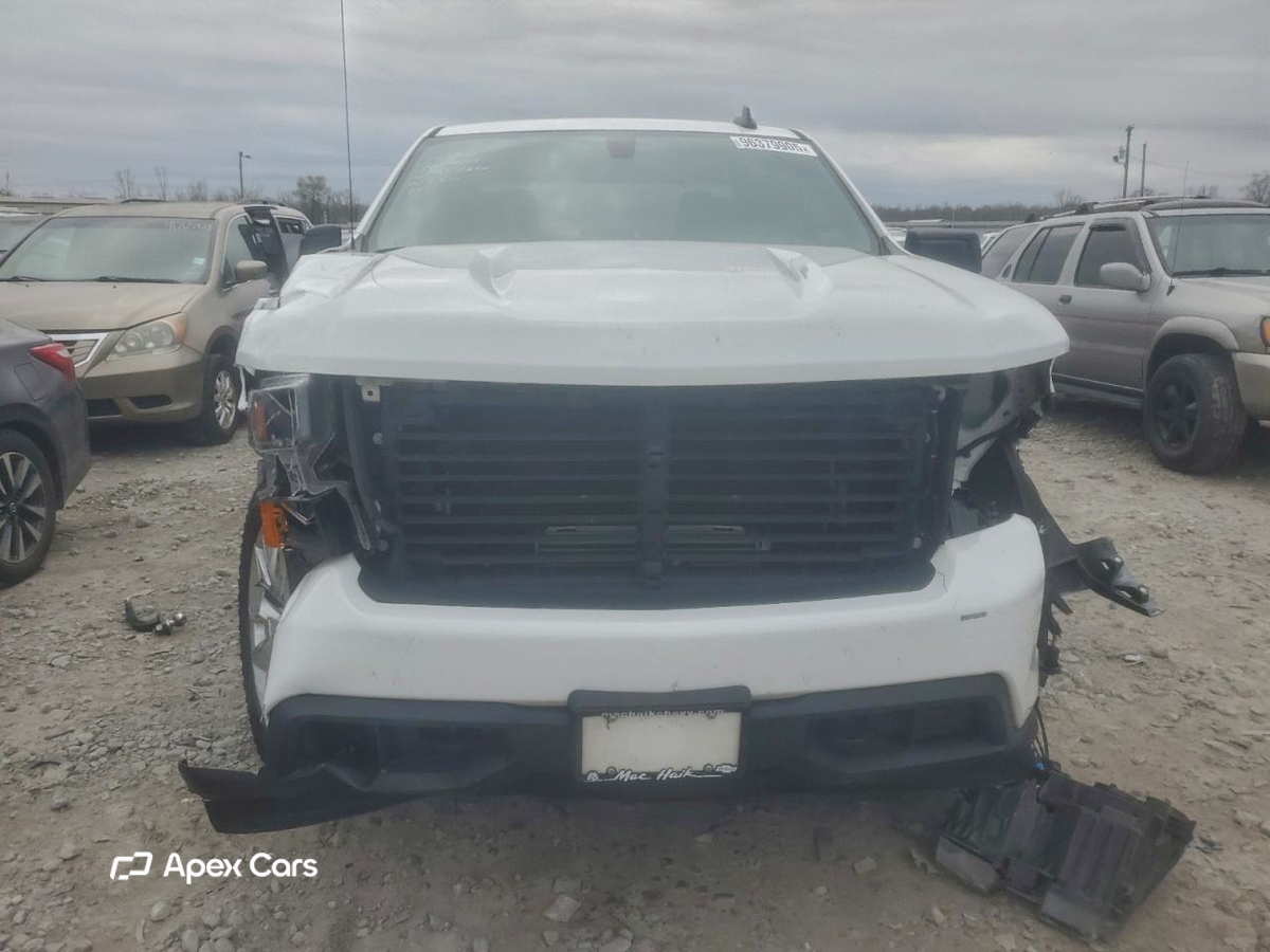 Chevrolet Silverado 2021