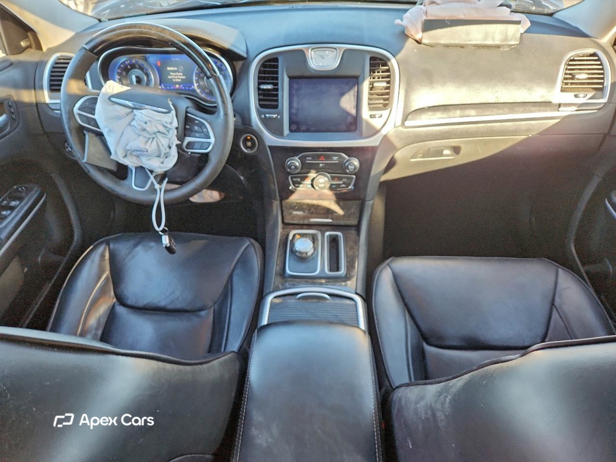 Chrysler 300 2020