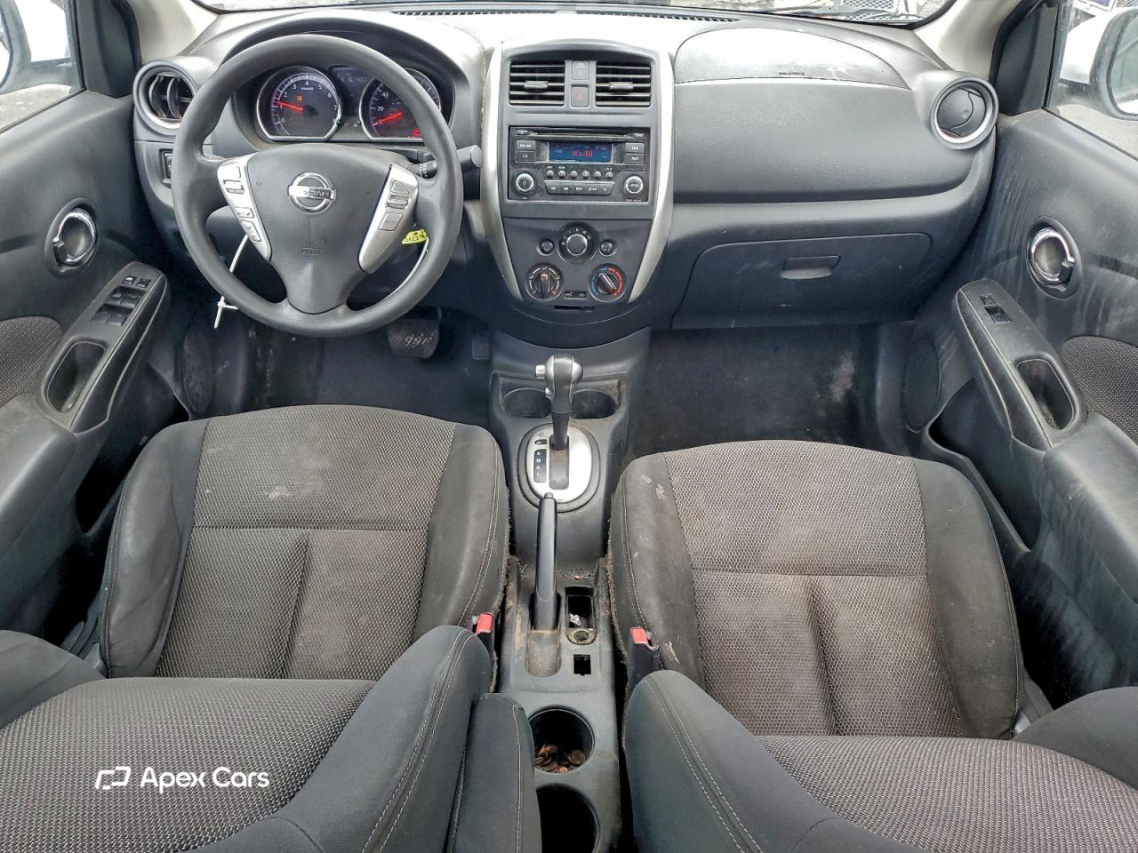 Nissan Versa 2016