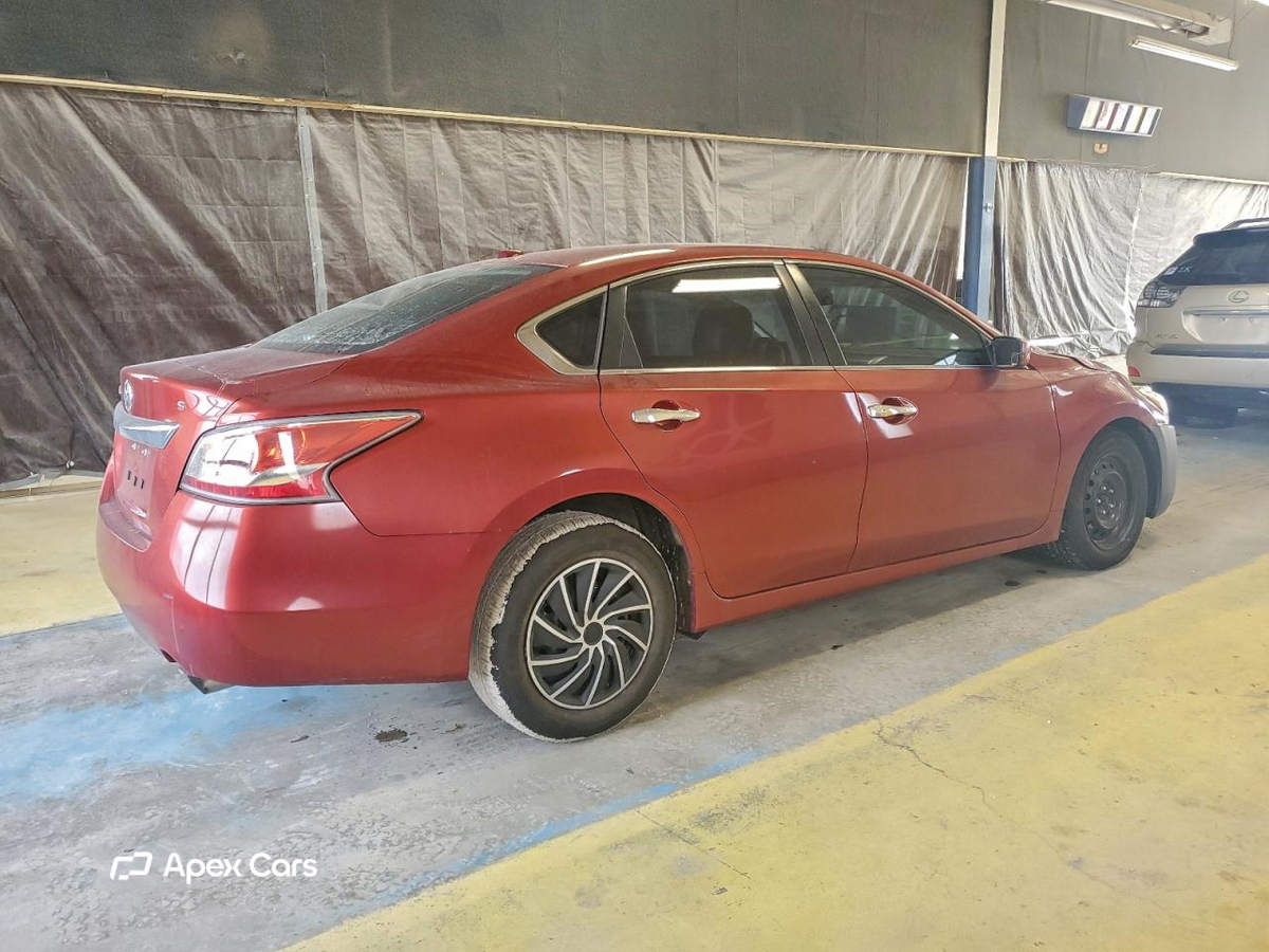 Nissan Altima 2015