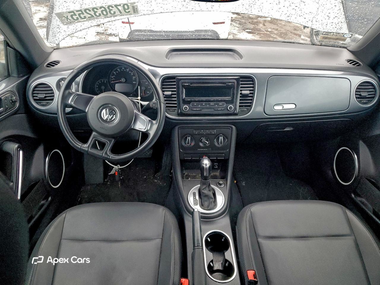 Volkswagen Beetle 2012