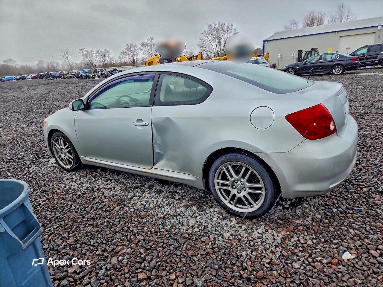 Toyota  2005