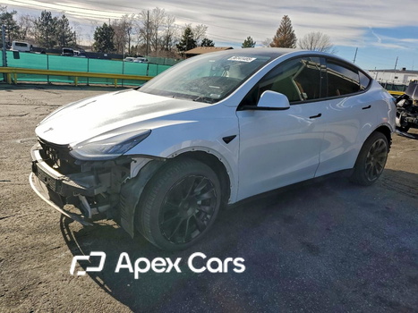 Tesla Model Y 2021 - Zdjęcie 1 z 13