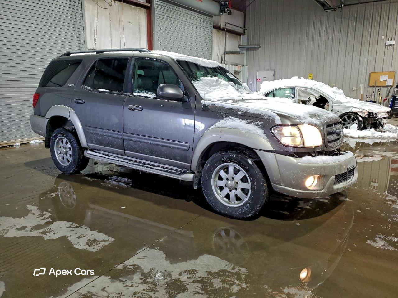 Toyota Sequoia 2004