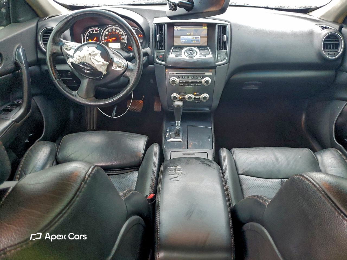 Nissan Maxima 2012